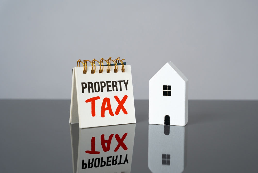 Property investor reviewing 2026 federal budget Credit: Shutterstock